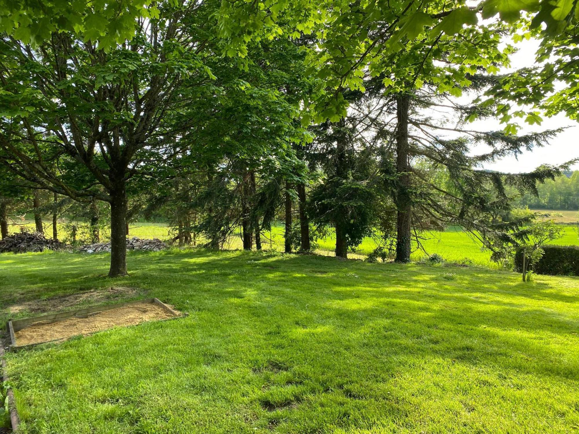 Gite Ecologique De Charme Avec Grand Jardin, Proche Des Alpes Mancelles, Ideal Famille Et Amis - Fr-1-410-132 Villa Moulins-le-Carbonnel Kültér fotó